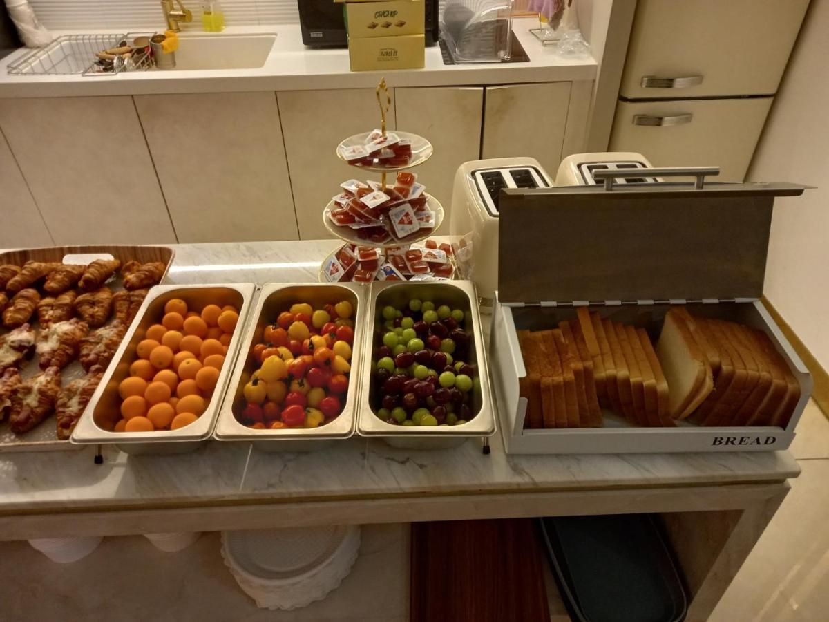Yeongdo Grandbern Hotel Busan Bagian luar foto