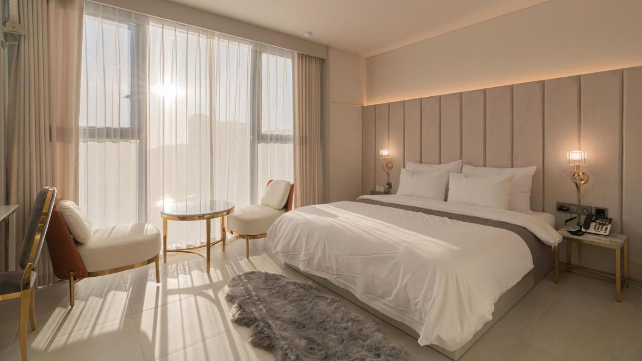 Yeongdo Grandbern Hotel Busan Bagian luar foto