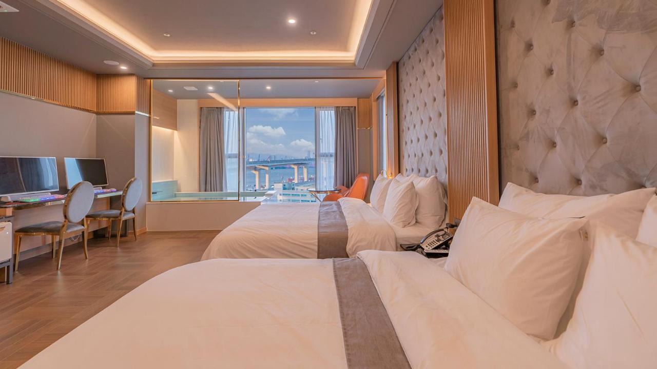 Yeongdo Grandbern Hotel Busan Bagian luar foto