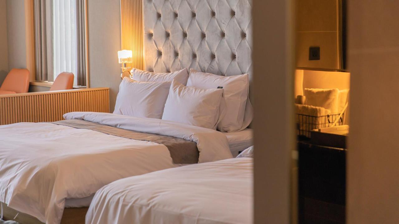 Yeongdo Grandbern Hotel Busan Bagian luar foto